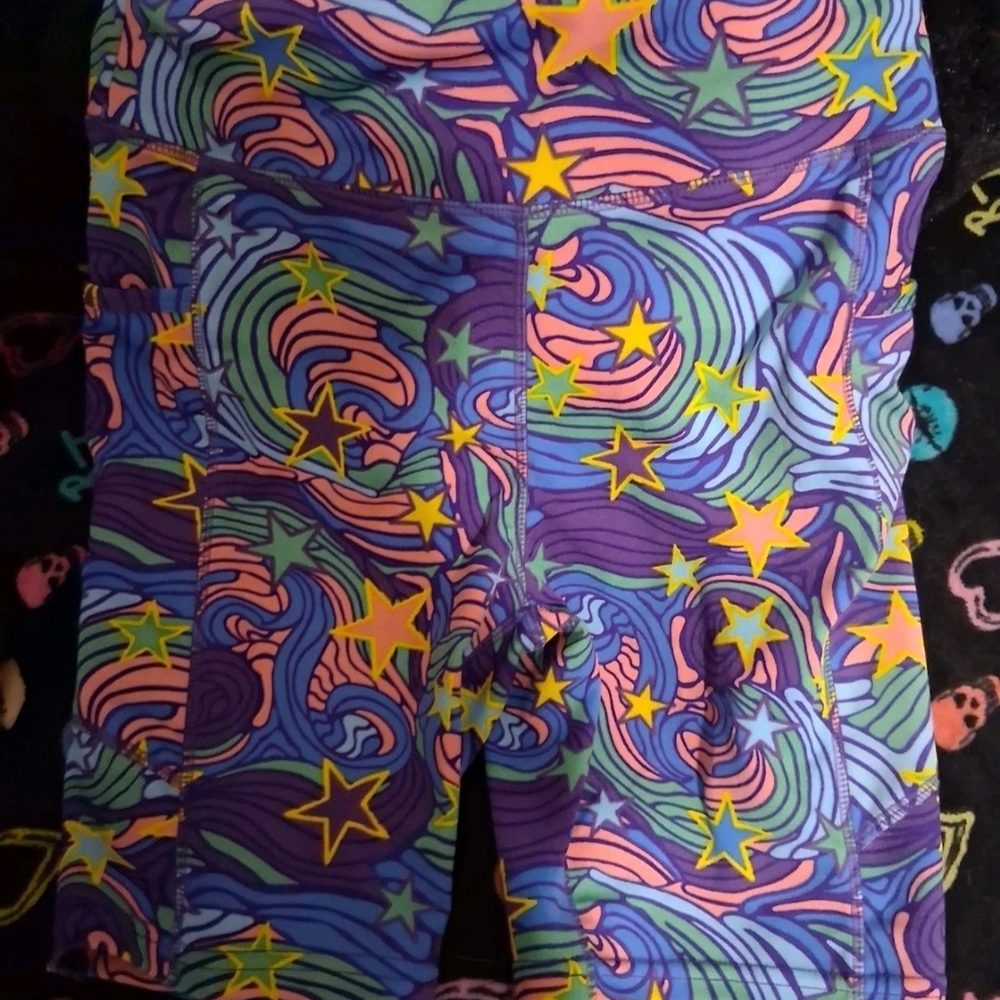 Pop Fit Pixie ShortStar Swirl Medium Compression Bike Shorts W/pockets